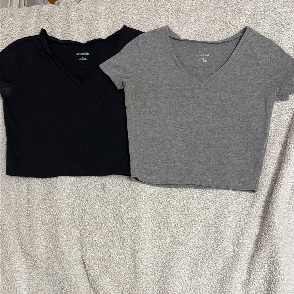 Wild Fable Black and Gray Crop Tops